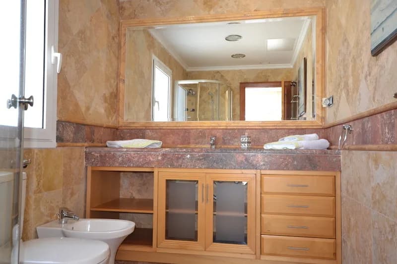 4 Bedroom Penthouse for Sale in Puerto Banús, Málaga - Image 7