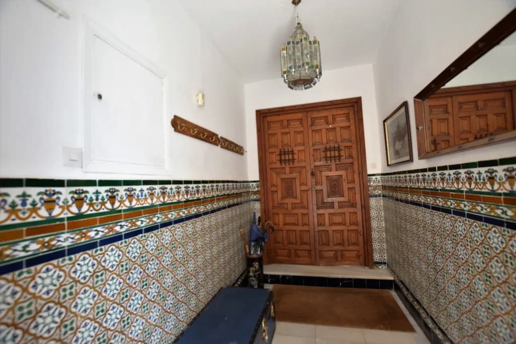 5 Bedroom Detached Villa for Sale in Ronda, Málaga - Image 3