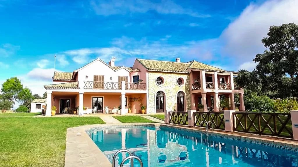 7 Bedroom Finca - Cortijo for Sale in Ronda, Málaga - Image 6