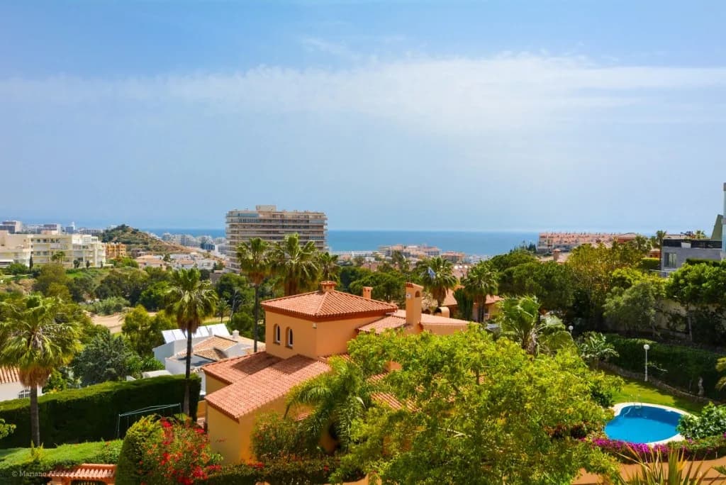 7 Bedroom Detached Villa for Sale in Benalmadena, Málaga - Image 8