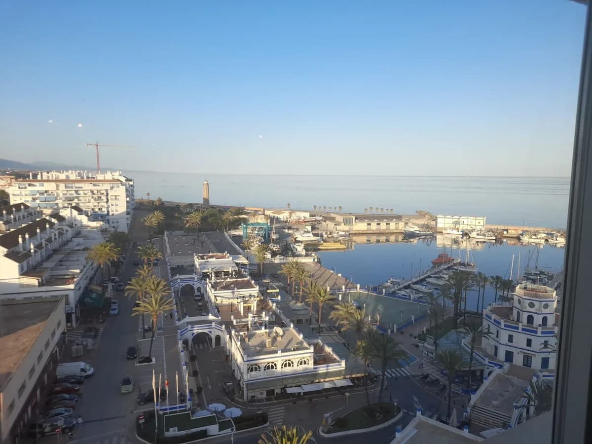 2 Bedroom Penthouse for Sale in Estepona, Málaga - Image 9