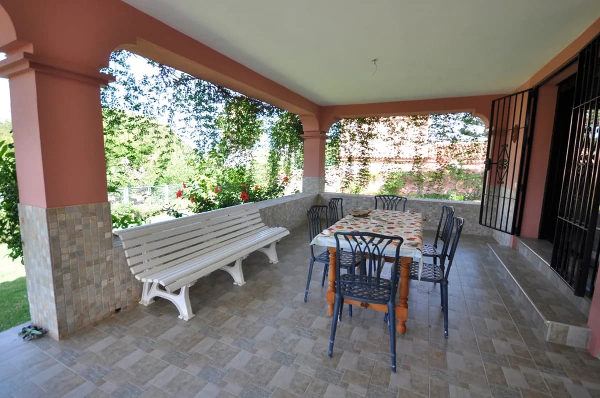 4 Bedroom Detached Villa for Sale in Casares Playa, Málaga - Image 5