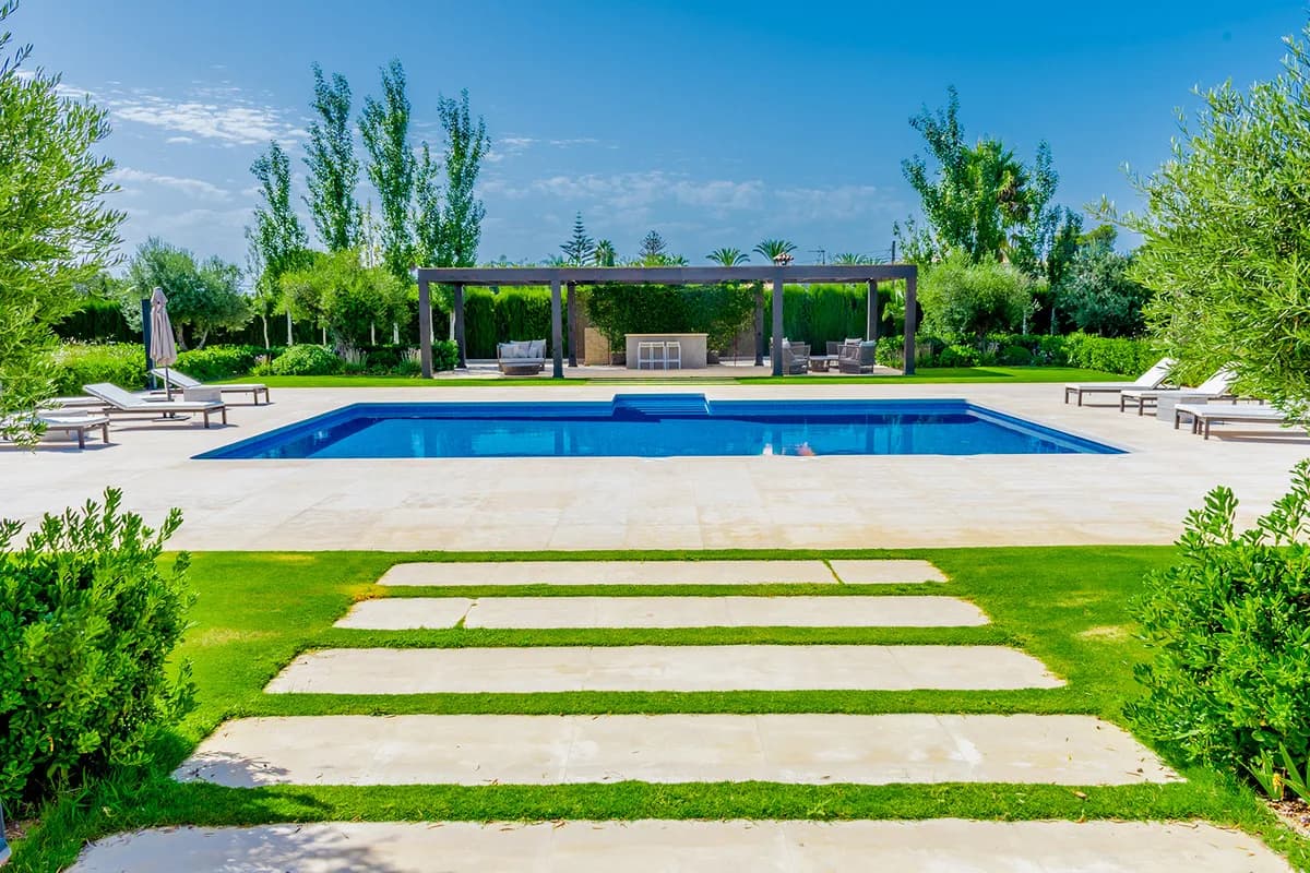 5 Bedroom Detached Villa for Sale in Guadalmina Alta, Málaga - Image 8