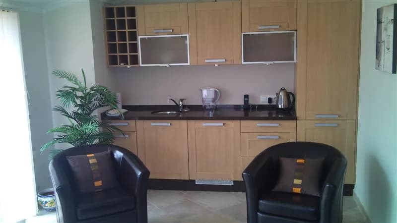 5 Bedroom Penthouse for Sale in La Duquesa, Málaga - Image 9
