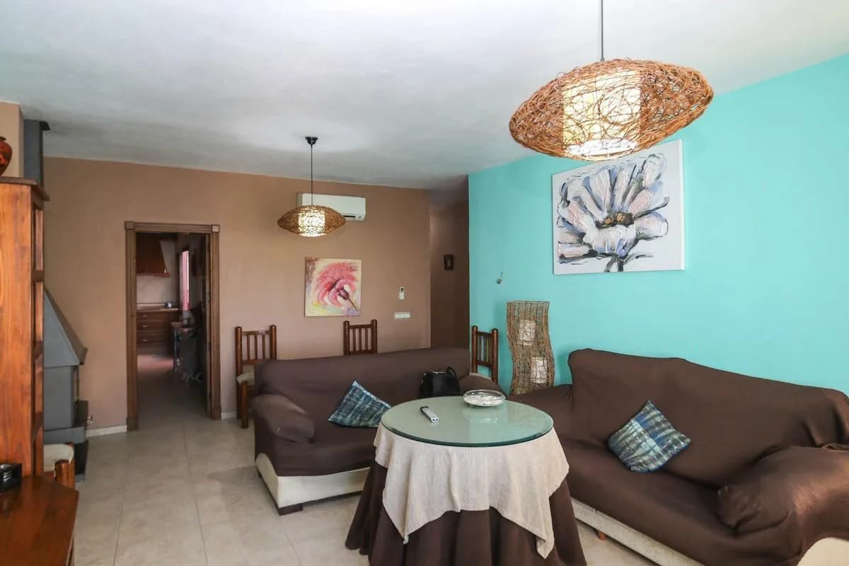 4 Bedroom Townhouse for Sale in Alozaina, Málaga - Image 5