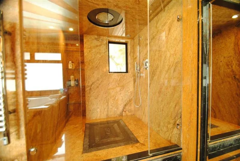 8 Bedroom Detached Villa for Sale in Cabopino, Málaga - Image 8