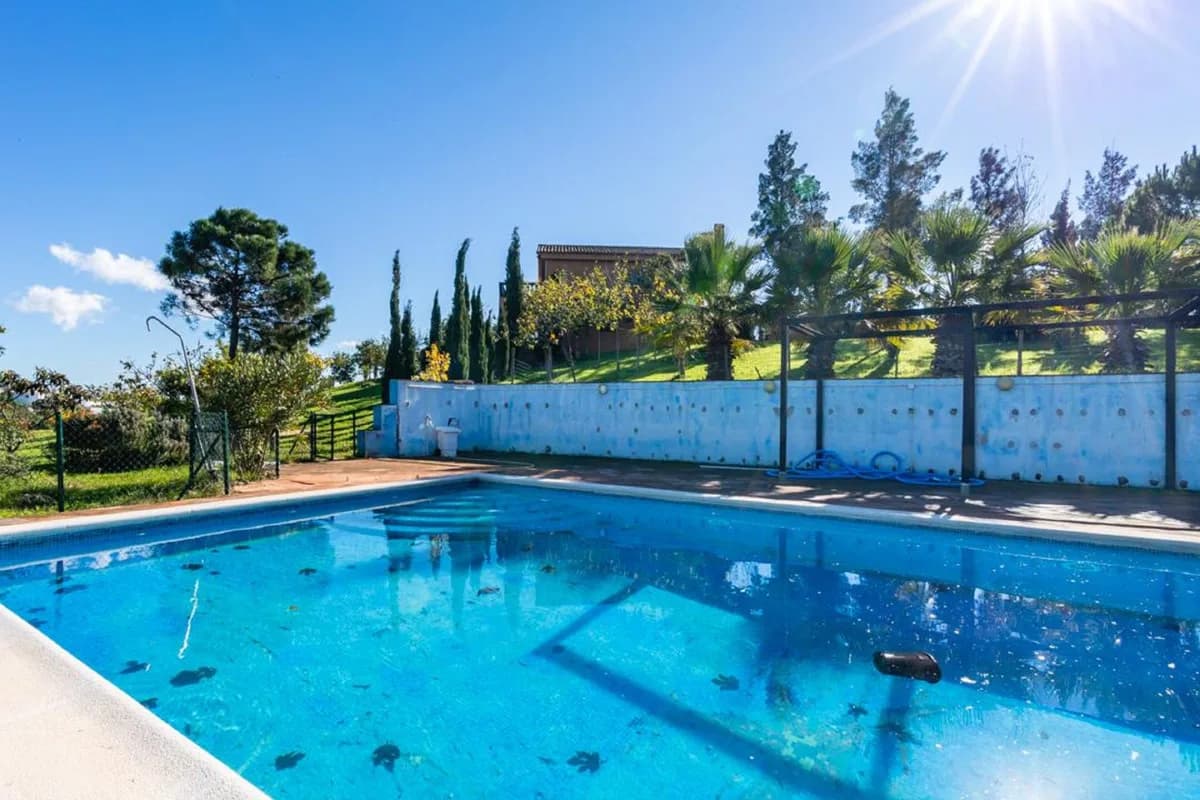 5 Bedroom Detached Villa for Sale in Mijas, Málaga - Image 3