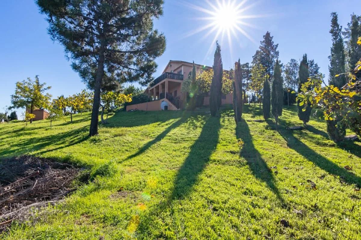 5 Bedroom Detached Villa for Sale in Mijas, Málaga - Image 4