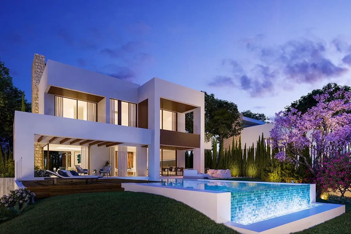 4 Bedroom Detached Villa for Sale in The Golden Mile, Málaga - Image 6