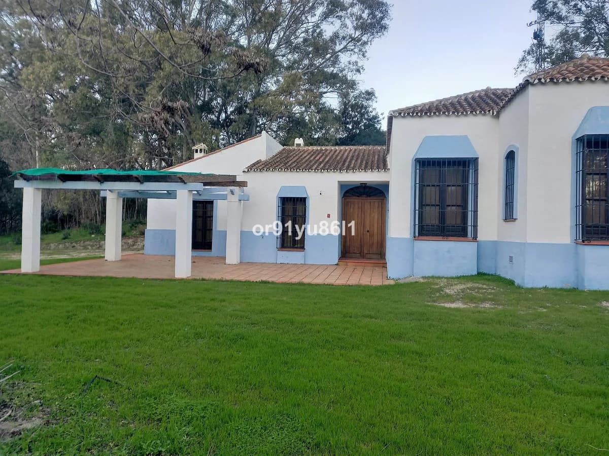 5 Bedroom Finca - Cortijo for Sale in Casares, Málaga