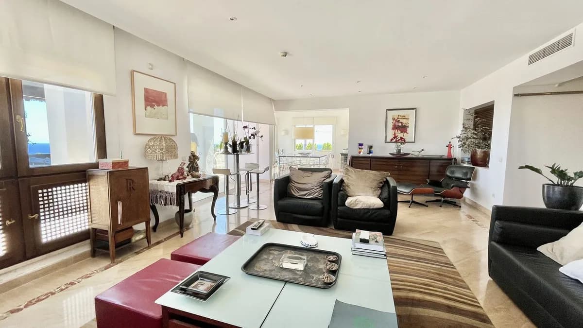 2 Bedroom Penthouse for Sale in Río Real, Málaga - Image 7