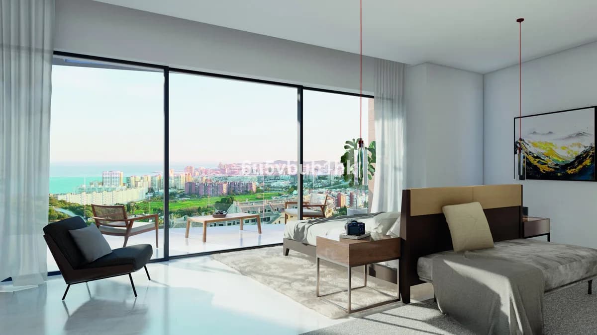3 Bedroom Semi-Detached House for Sale in Torreblanca, Málaga - Image 2