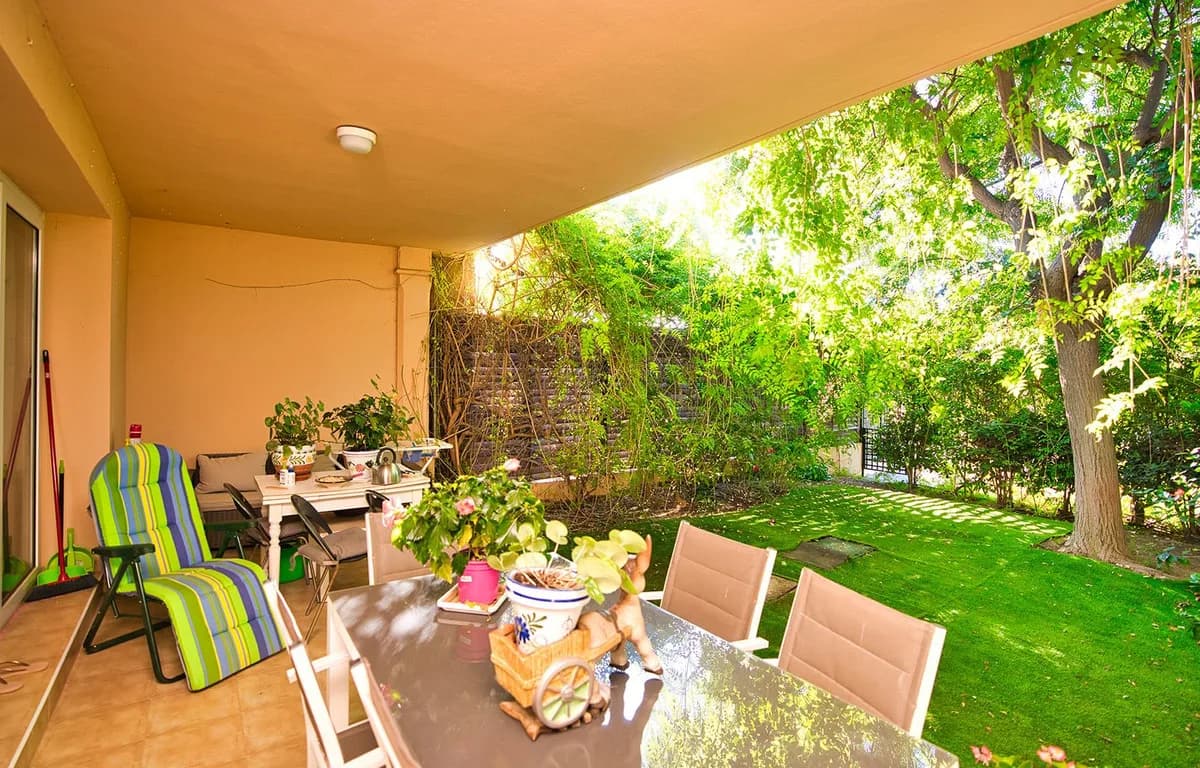 3 Bedroom Semi-Detached House for Sale in Riviera del Sol, Málaga - Image 2