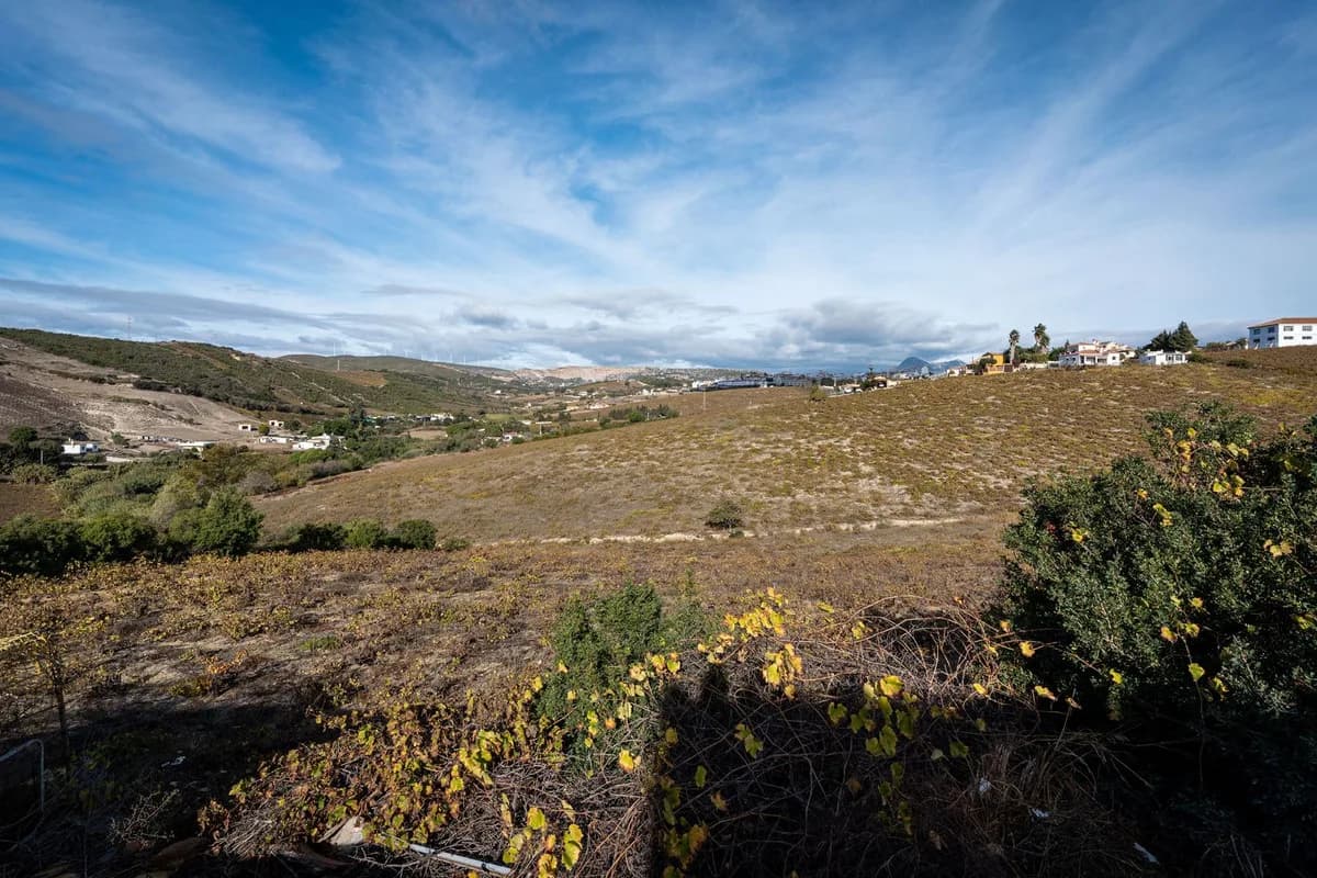 2 Bedroom Finca - Cortijo for Sale in Manilva, Málaga - Image 3