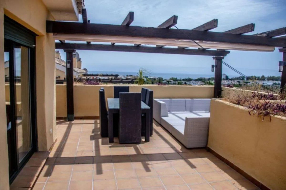 3 Bedroom Duplex for Sale in Costalita, Málaga - Image 7