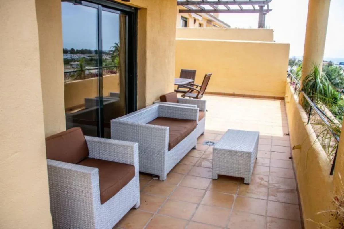 3 Bedroom Duplex for Sale in Costalita, Málaga - Image 8