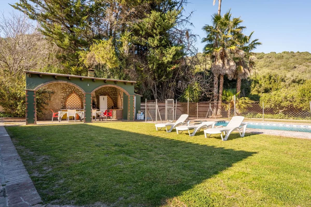 5 Bedroom Finca - Cortijo for Sale in San Martín de Tesorillo, Cádiz - Image 4