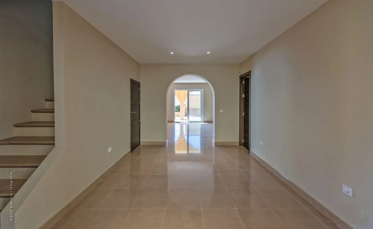 4 Bedroom Detached Villa for Sale in Benalmadena, Málaga - Image 7