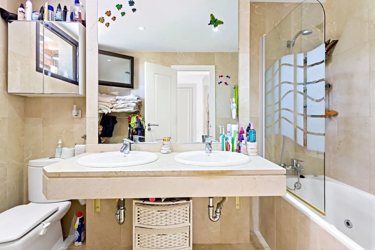 3 Bedroom Penthouse for Sale in Casares Playa, Málaga - Image 8