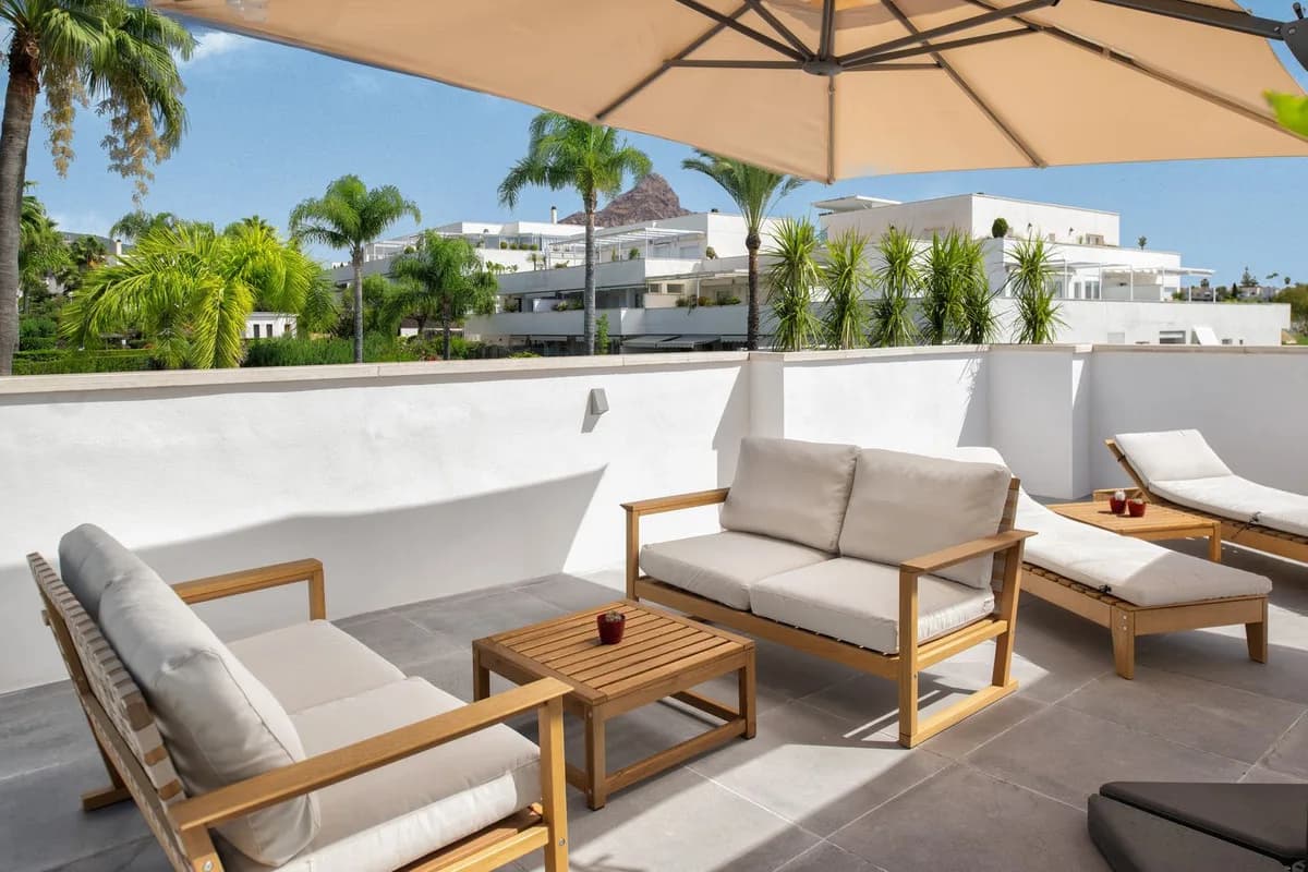 3 Bedroom Penthouse for Sale in Puerto Banús, Málaga - Image 8
