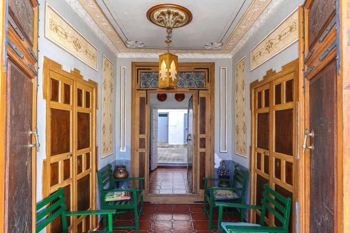 5 Bedroom Townhouse for Sale in Tolox, Málaga - Image 2
