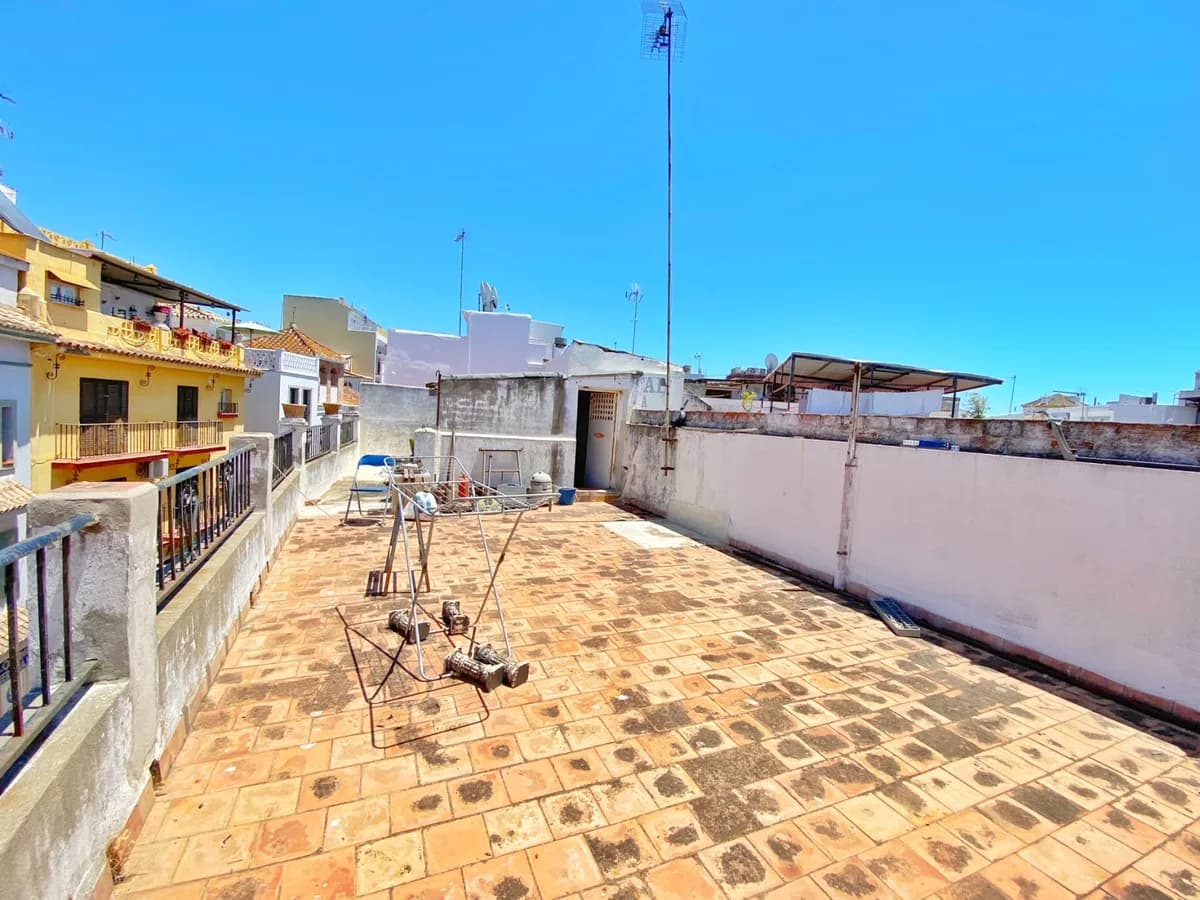 4 Bedroom Townhouse for Sale in Marbella, Málaga - Image 9