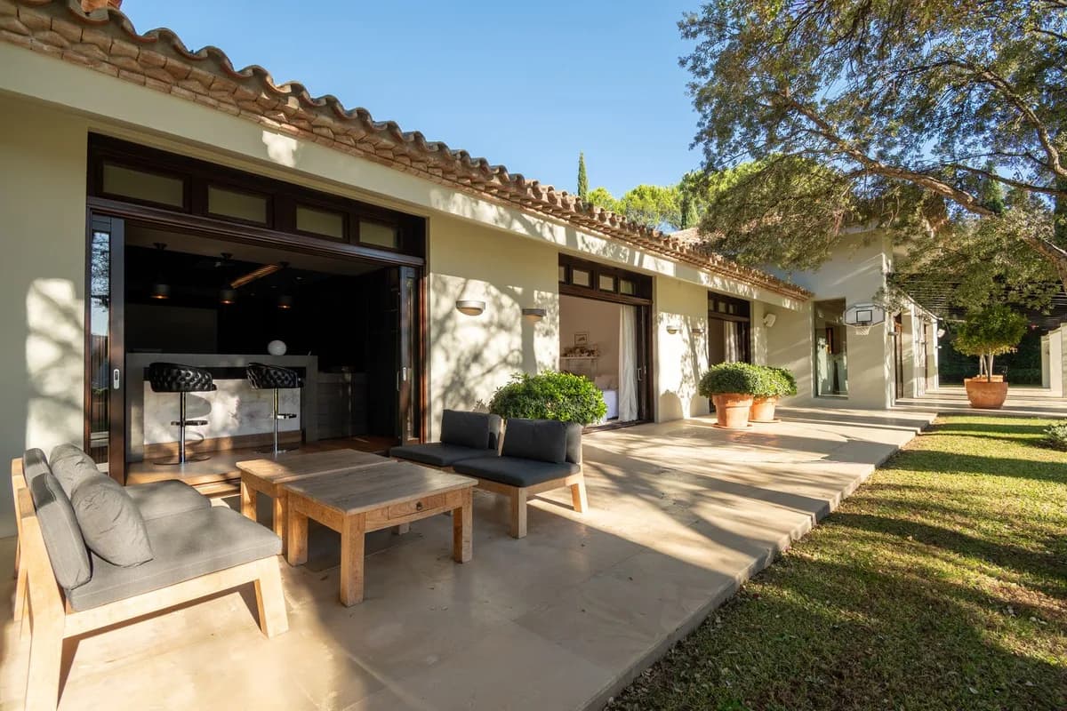 8 Bedroom Detached Villa for Sale in La Zagaleta, Málaga - Image 5