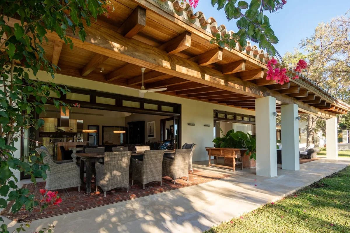 8 Bedroom Detached Villa for Sale in La Zagaleta, Málaga - Image 6