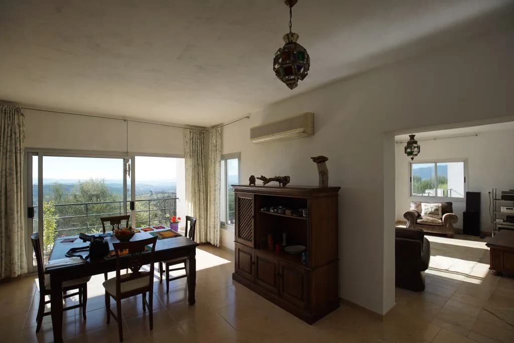 8 Bedroom Detached Villa for Sale in Gaucín, Málaga - Image 3
