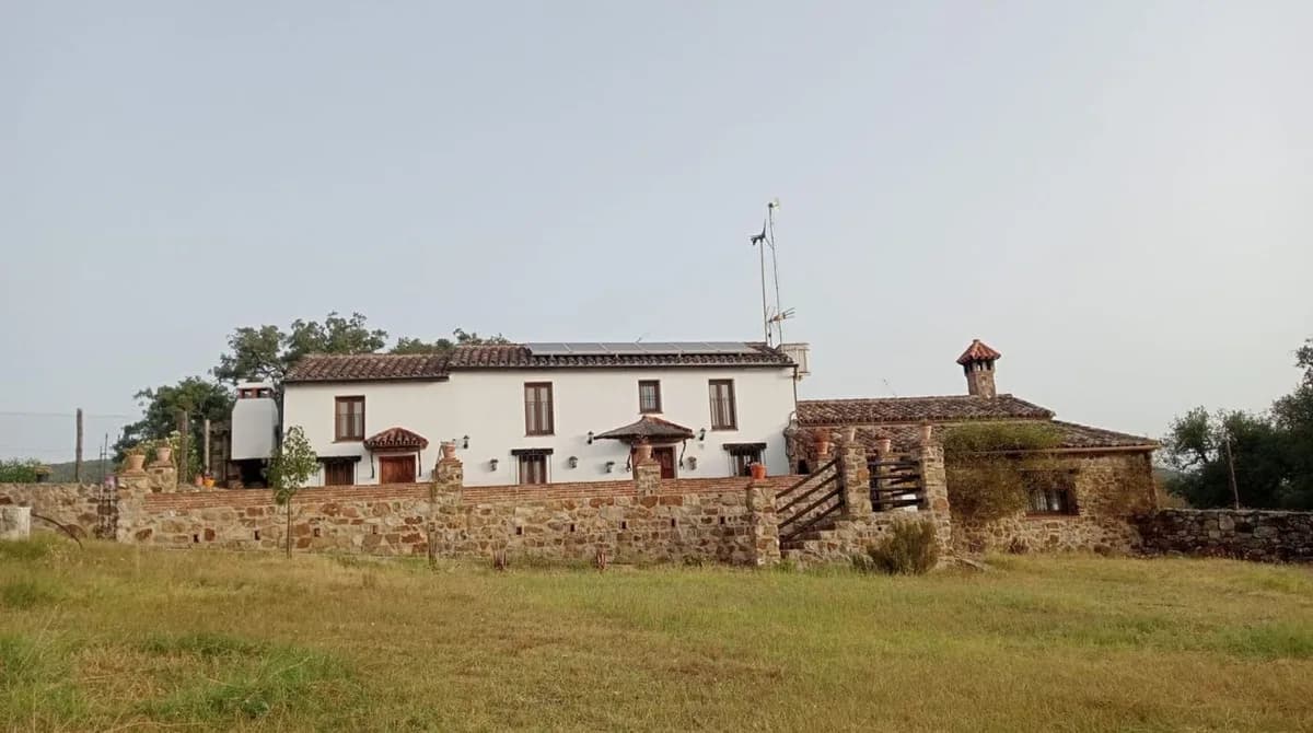 4 Bedroom Finca - Cortijo for Sale in Cortes de la Frontera, Málaga - Image 6