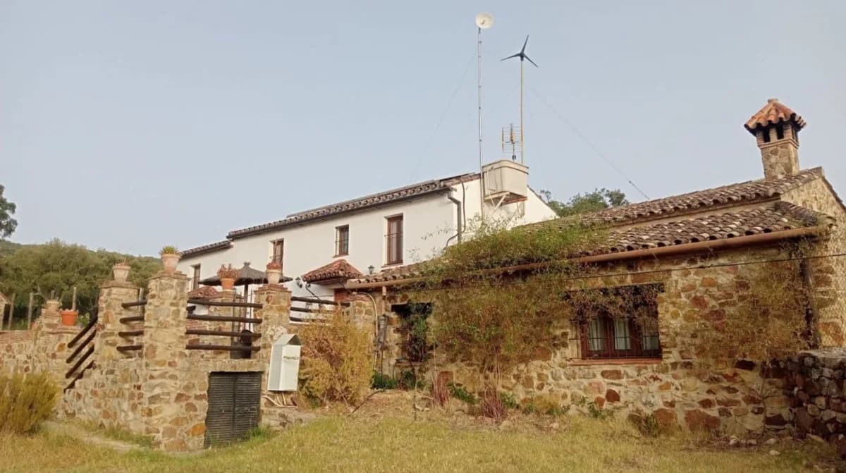 4 Bedroom Finca - Cortijo for Sale in Cortes de la Frontera, Málaga - Image 7