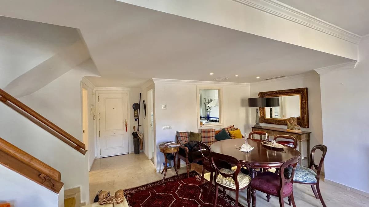 4 Bedroom Townhouse for Sale in Puerto Banús, Málaga - Image 8