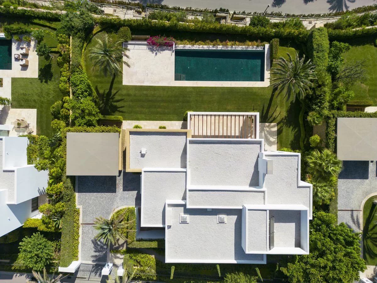 5 Bedroom Detached Villa for Sale in Casares, Málaga - Image 3