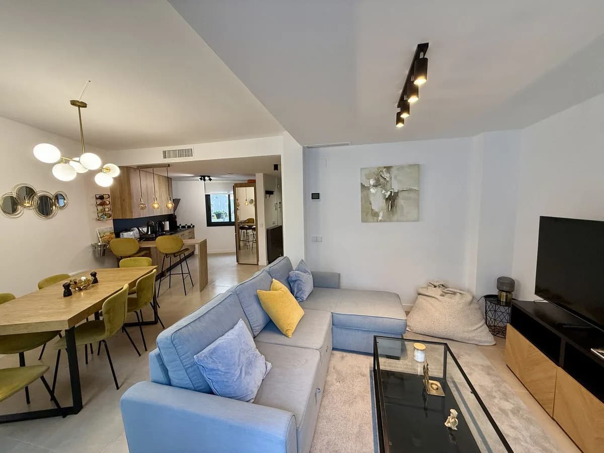 3 Bedroom Townhouse for Sale in New Golden Mile, Málaga - Image 7