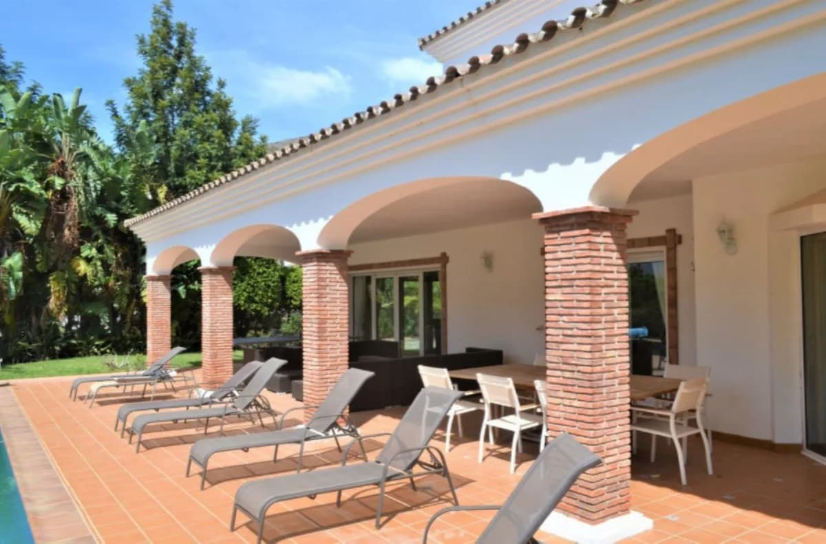 5 Bedroom Detached Villa for Sale in Mijas, Málaga - Image 8