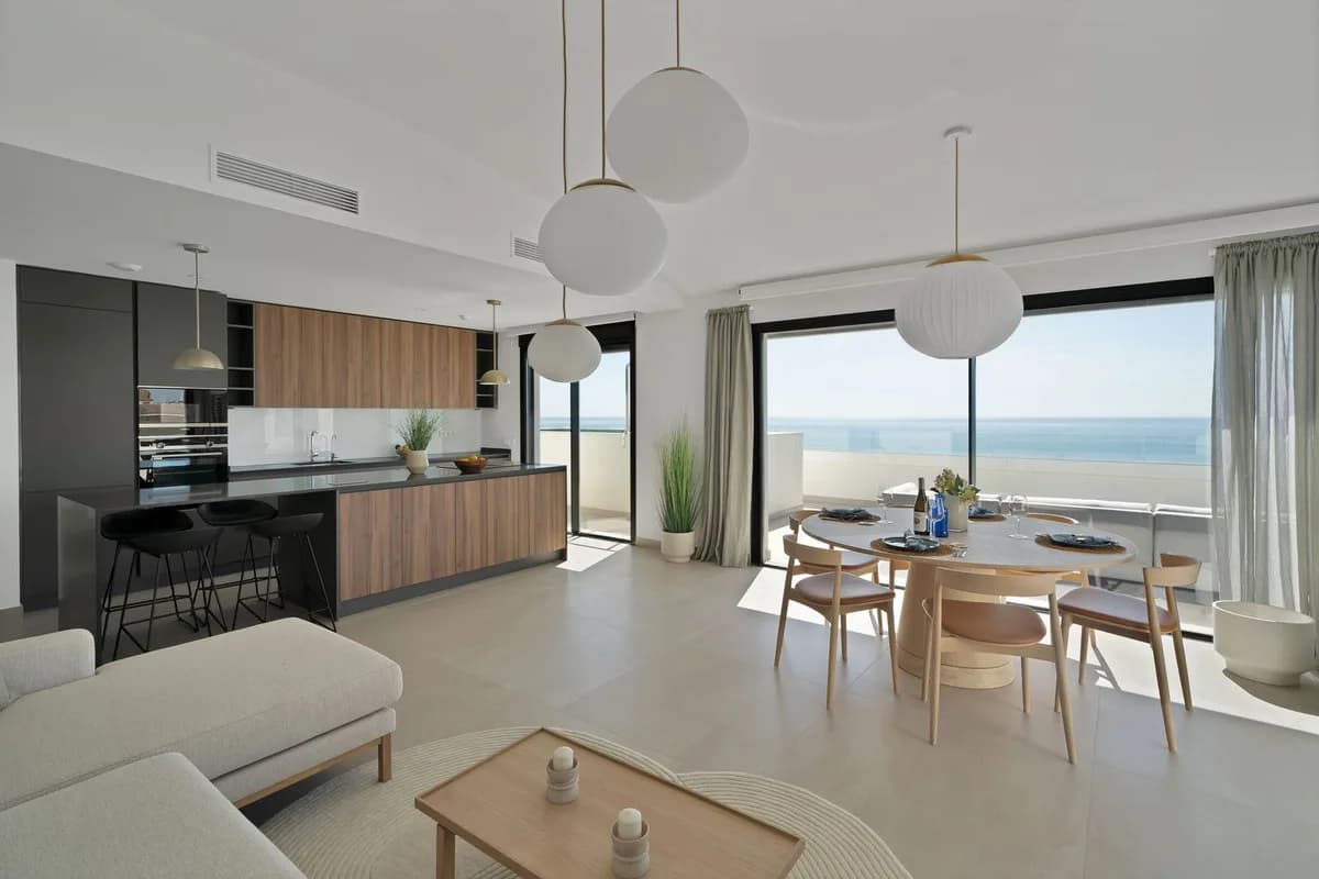 3 Bedroom Penthouse for Sale in Fuengirola, Málaga - Image 6