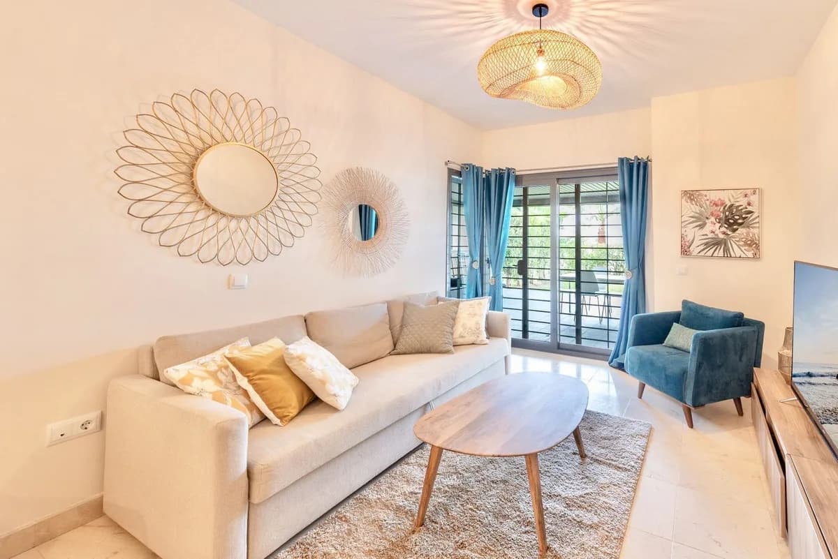 2 Bedroom Ground Floor Apartment for Sale in Los Flamingos, Málaga - Image 6