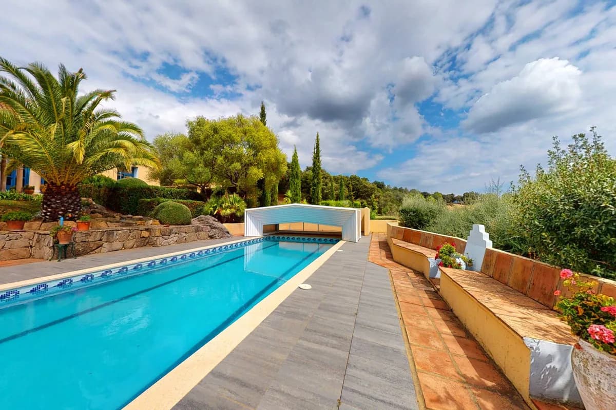 9 Bedroom Finca - Cortijo for Sale in Gaucín, Málaga - Image 7