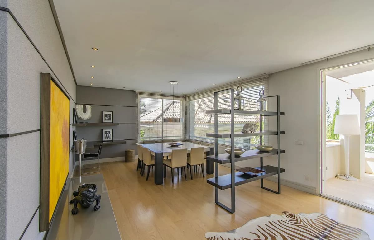3 Bedroom Penthouse for Sale in Nagüeles, Málaga - Image 8