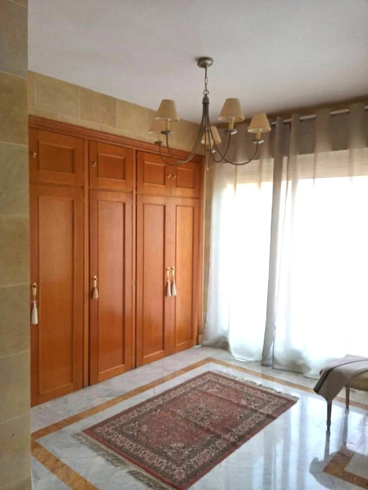 3 Bedroom Semi-Detached House for Sale in The Golden Mile, Málaga - Image 9
