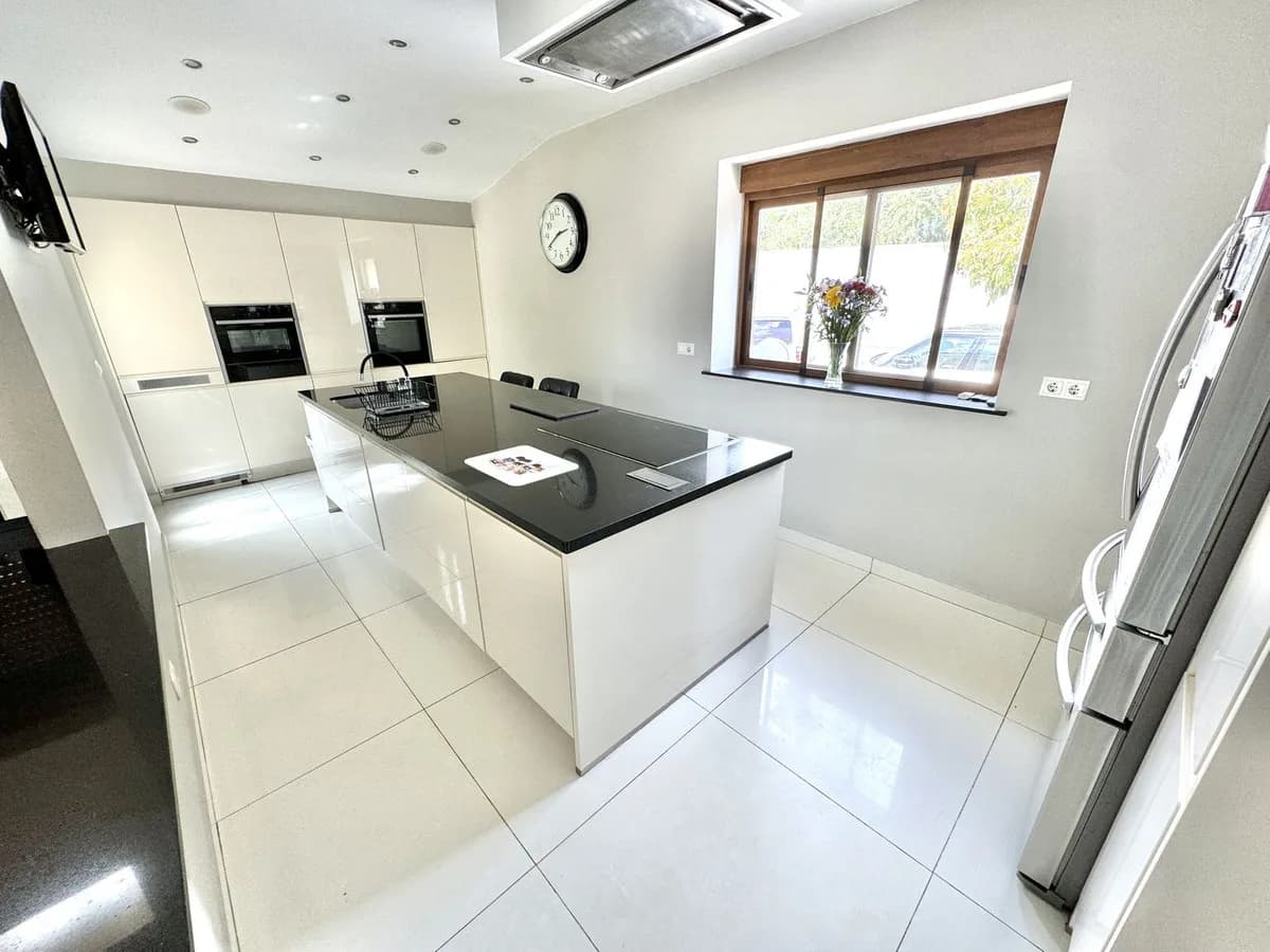 5 Bedroom Finca - Cortijo for Sale in Mijas, Málaga - Image 7