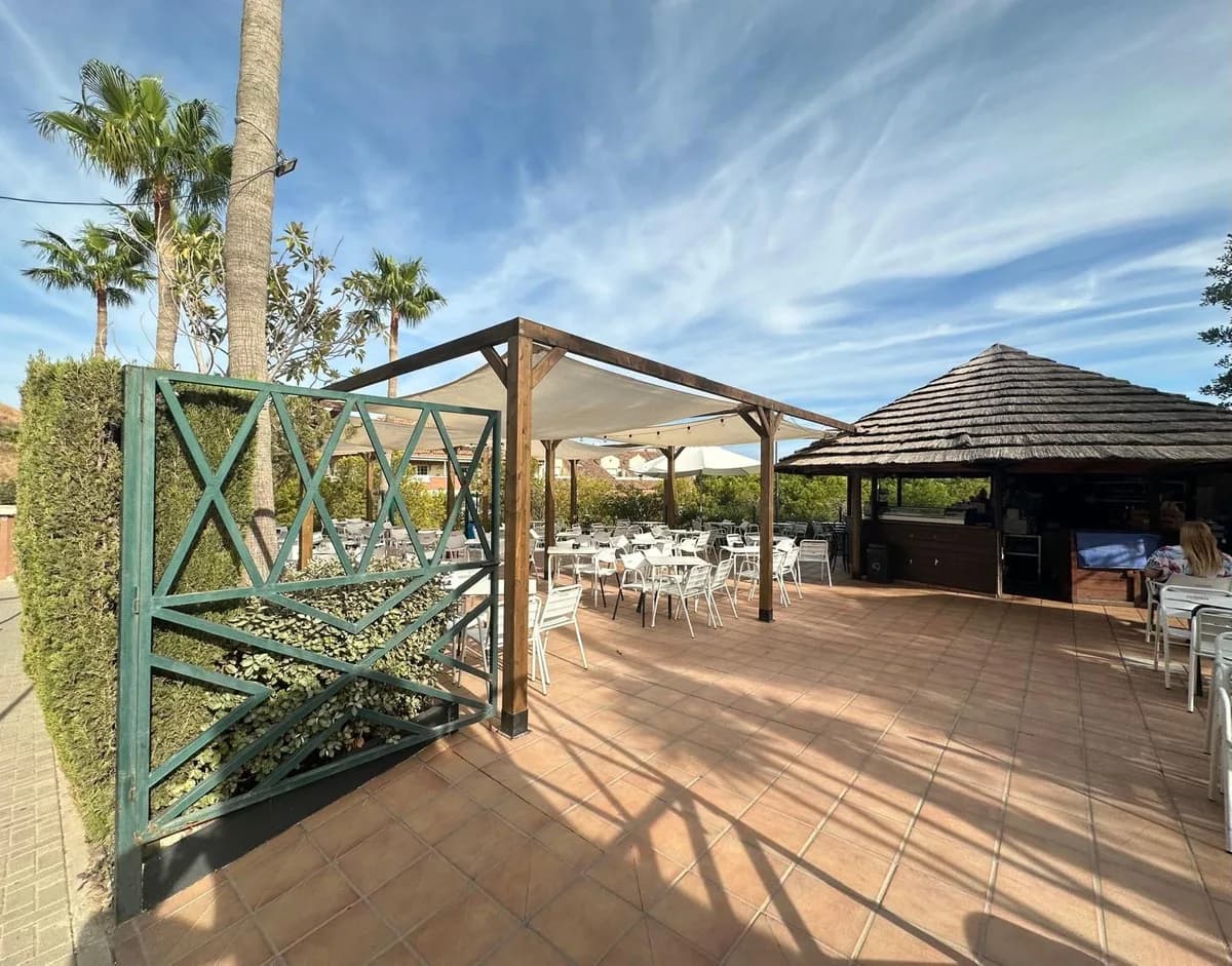 3 Bedroom Townhouse for Sale in Benalmadena Costa, Málaga - Image 5