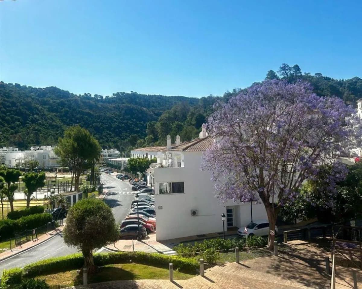 4 Bedroom Detached Villa for Sale in Benahavís, Málaga - Image 7