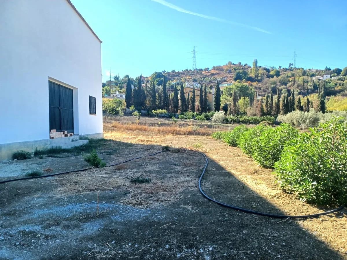 3 Bedroom Finca - Cortijo for Sale in Coín, Málaga - Image 4