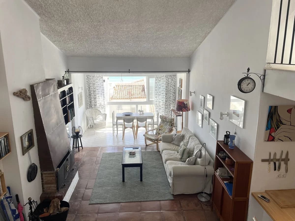 2 Bedroom Penthouse Duplex for Sale in Estepona, Málaga - Image 6