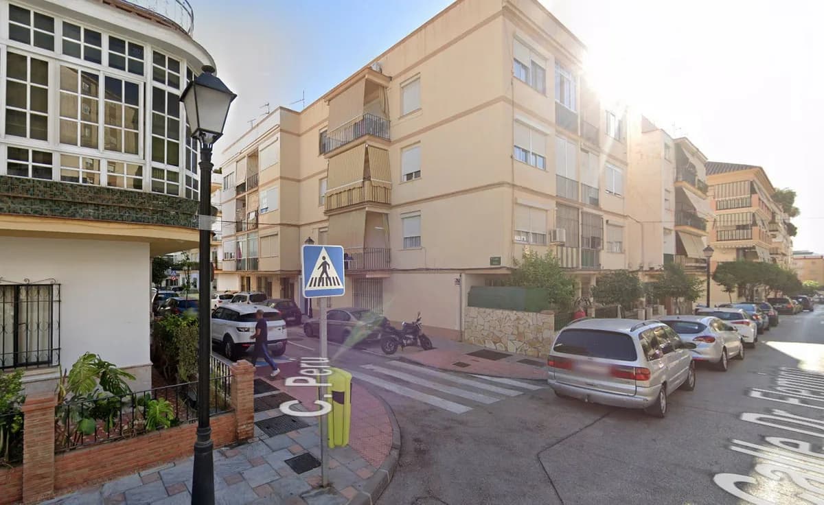 3 Bedroom Top Floor Apartment for Sale in Fuengirola, Málaga - Image 7