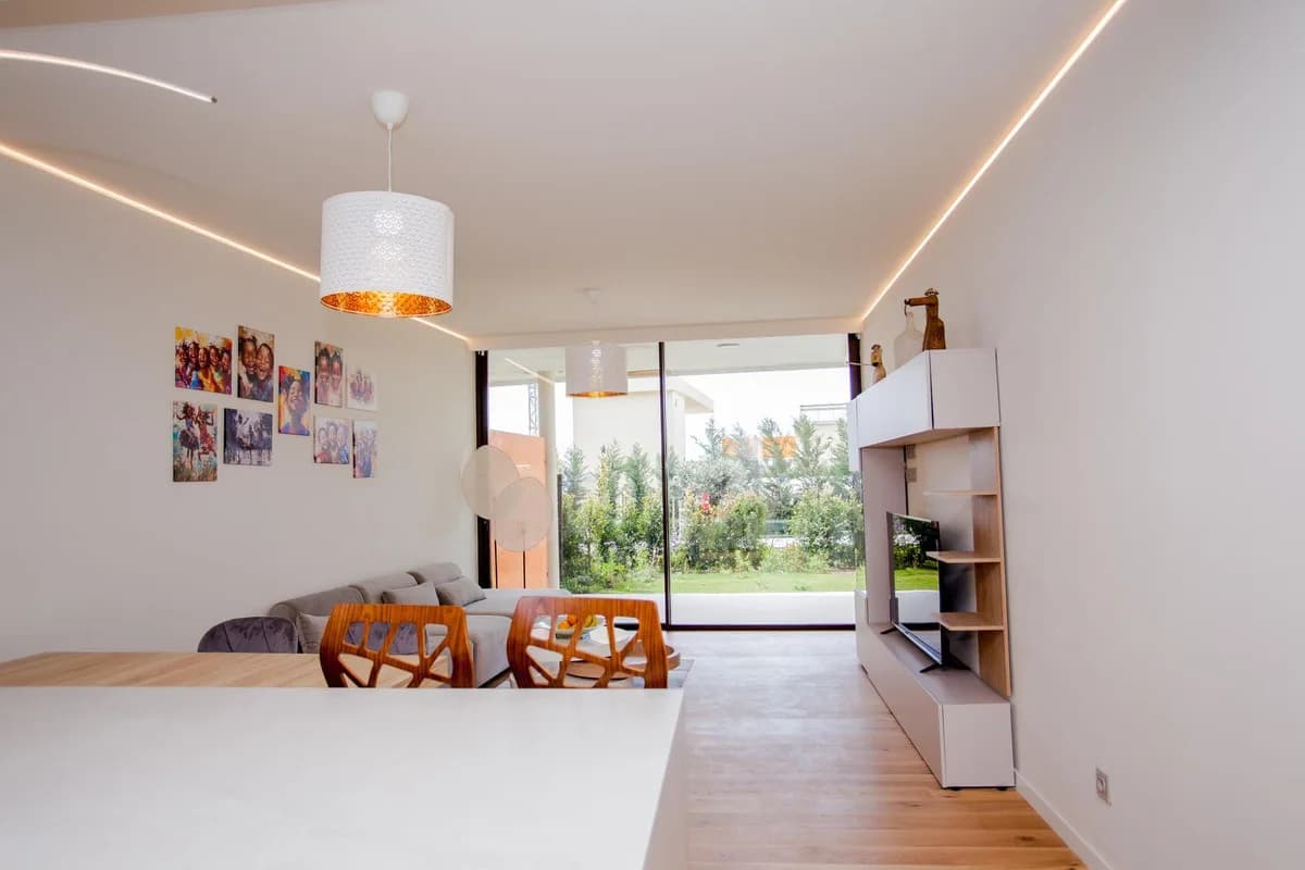 2 Bedroom Ground Floor Apartment for Sale in Fuengirola, Málaga - Image 5