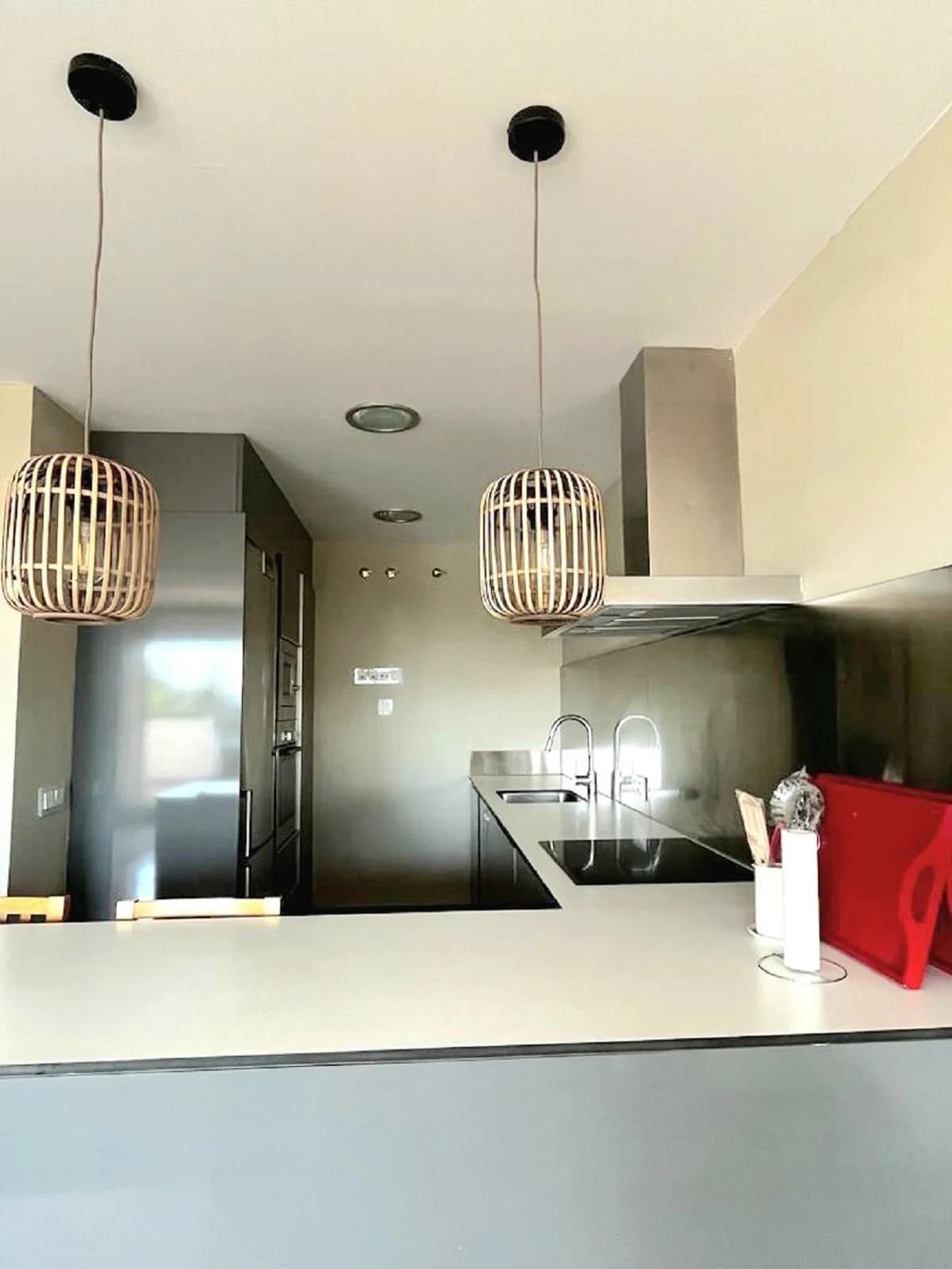 1 Bedroom Middle Floor Apartment for Sale in Benahavís, Málaga - Image 6