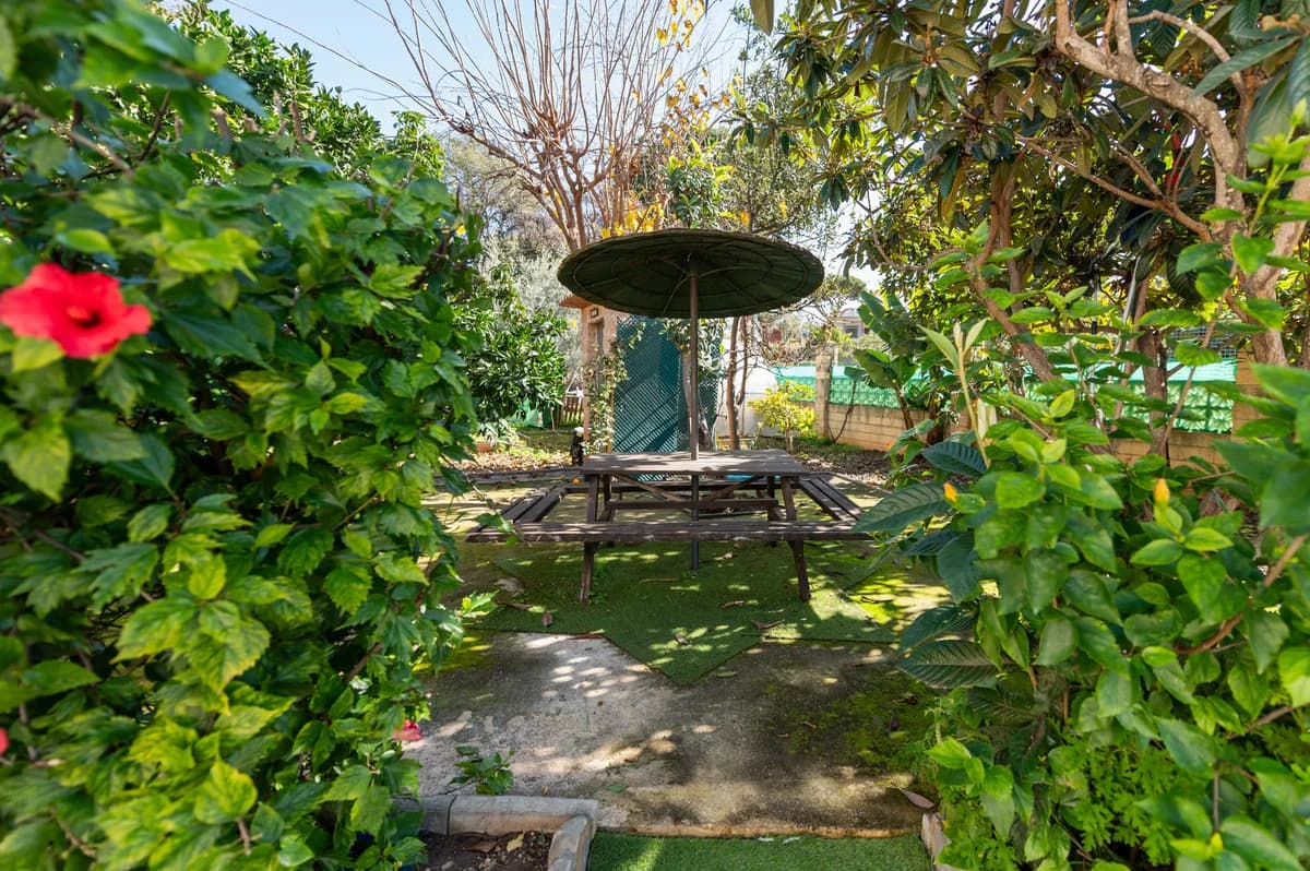4 Bedroom Detached Villa for Sale in Las Chapas, Málaga - Image 9