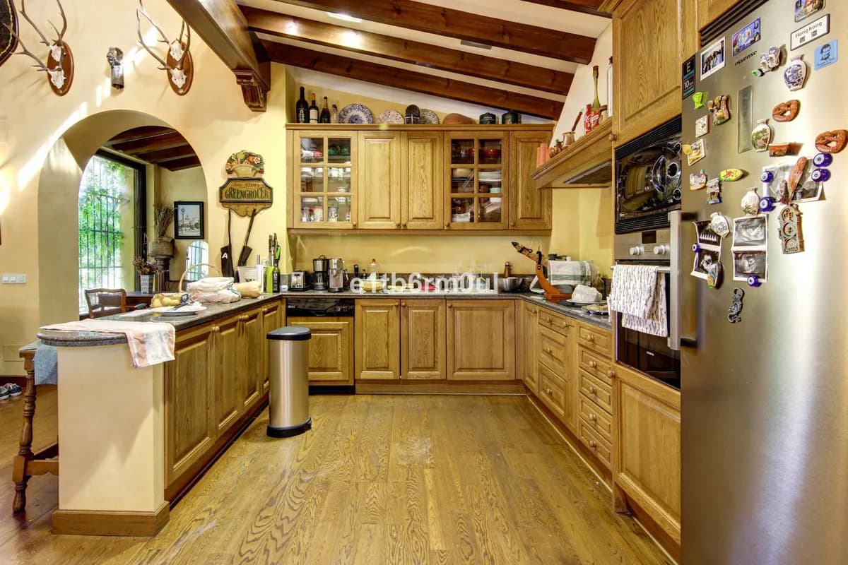 5 Bedroom Finca - Cortijo for Sale in Ojén, Málaga - Image 8